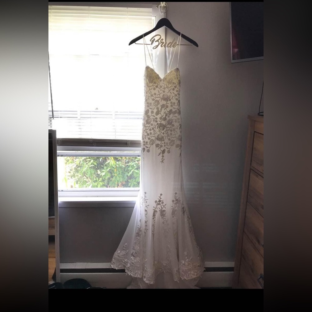Mon Cheri Wedding Dress